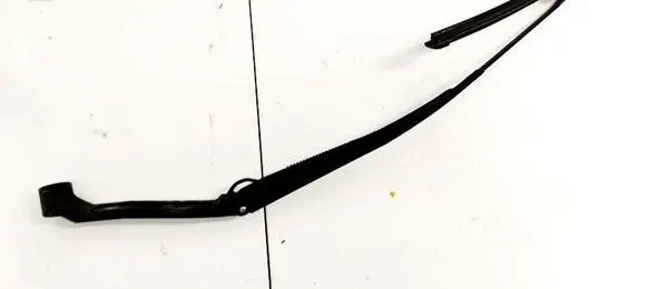 Mazda 6 Front wiper blade arm UWSED
