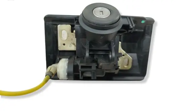 Mercedes-Benz C W202 Tailgate/trunk/boot lock/catch/latch