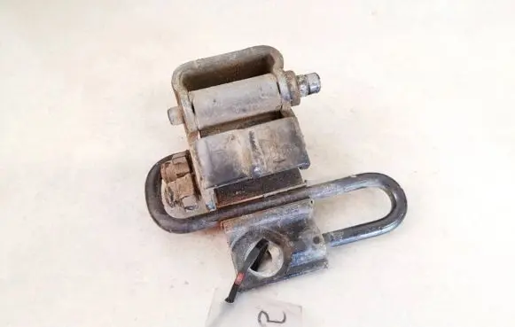 Audi A3 S3 8P Rear door lower hinge