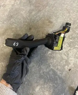 Volkswagen PASSAT B7 Indicator stalk 1K0953513A 01103501 10350151205893