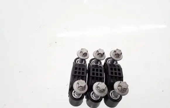 BMW 3 E90 E91 other engine part 7801696