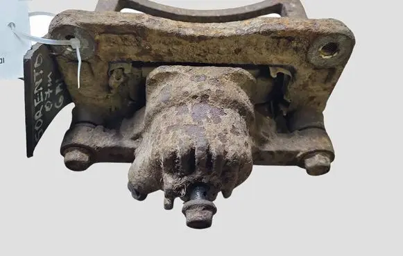 KIA Sorento Rear brake caliper