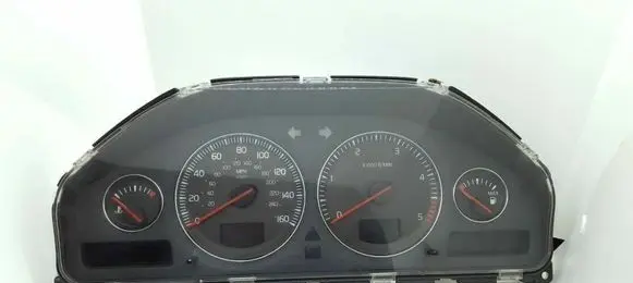 Volvo S80 Speedometer (instrument cluster) 30682287