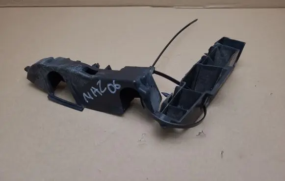 Volkswagen Beetle A5 Headlight/headlamp mounting bracket 