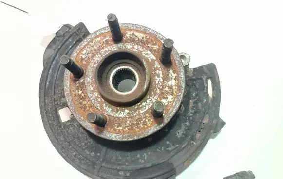Chrysler Aspen Front wheel hub spindle knuckle 