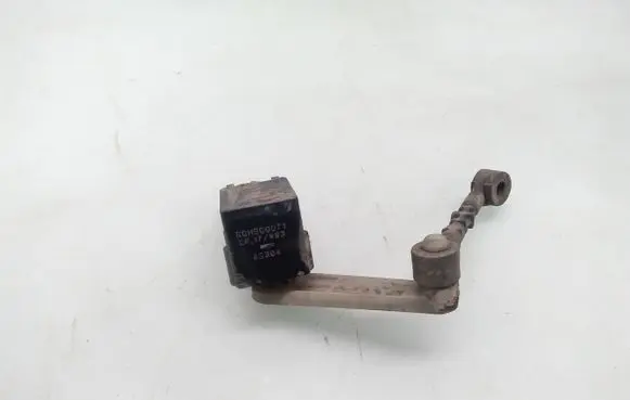 Land Rover Discovery 3 - LR3 Air suspension front height level sensor 