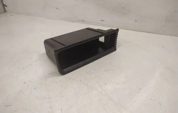 Volkswagen PASSAT B7 Ashtray (rear) 5417401 3C0863077 0002036800