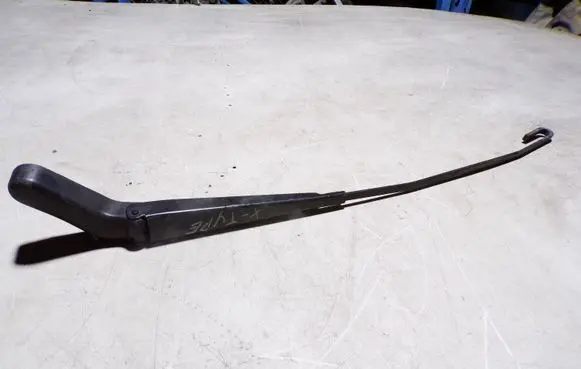 Jaguar X-Type Windshield/front glass wiper blade 1X4317527AC