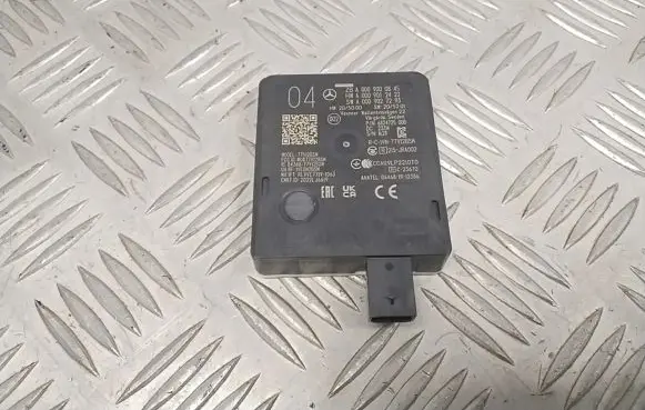 Mercedes-Benz EQS V297 Distronic sensor radar A0009000845