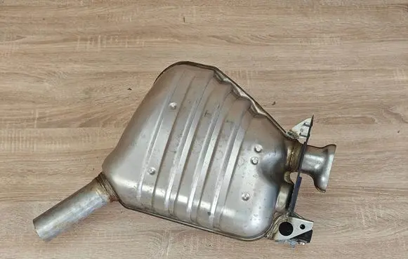 Audi A6 S6 C7 4G Rear muffler/silencer tail pipe 4G0253611M