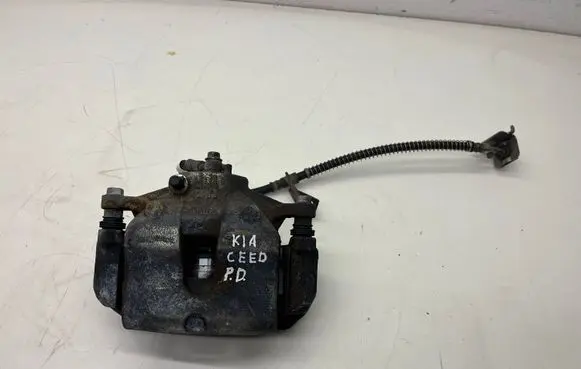 KIA Ceed Front brake caliper 58190G4A00