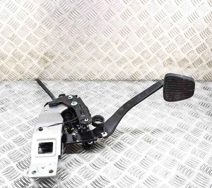 Chevrolet Camaro Clutch pedal 92233497