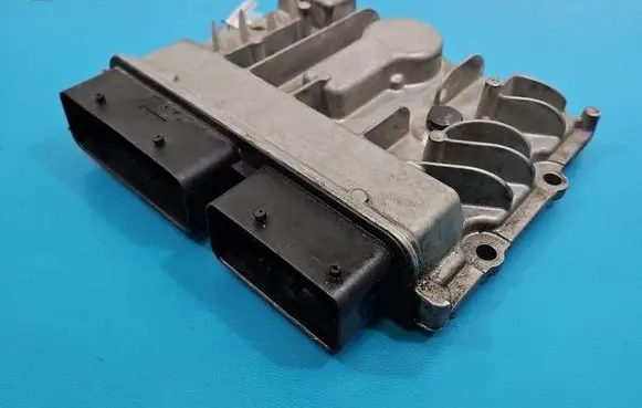 Opel Astra J Engine control unit/module ECU 55588354 IMPRK1587068