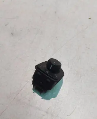 Volkswagen PASSAT B6 Wing mirror switch 1K0959565