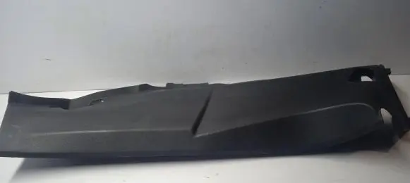 Maserati Levante Other sill/pillar trim element 670040380