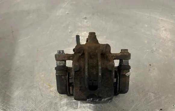 Hyundai i20 (PB PBT) Rear brake caliper