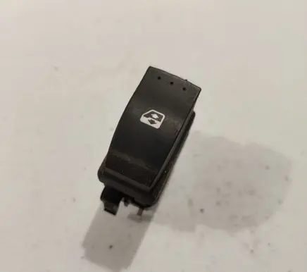 Renault Laguna II Electric window control switch 002451B