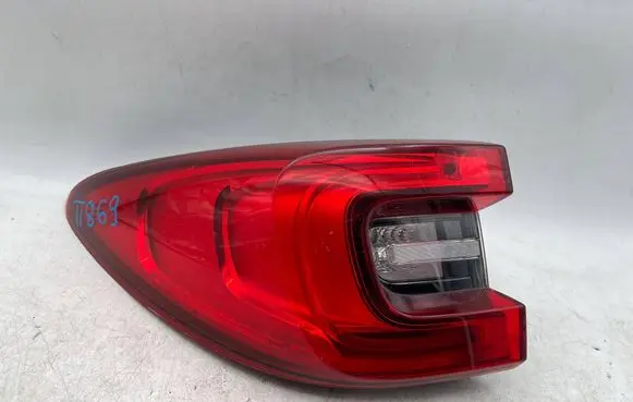 Renault Kadjar Rear/tail lights 265552789R 90165020