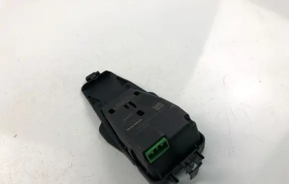 Volvo V70 Other control units/modules P31313834