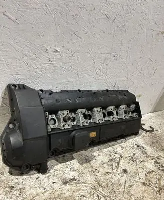 BMW 5 E39 Rocker cam cover 1928402937