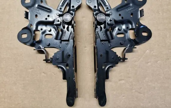 BMW X1 F48 F49 Engine bonnet/hood hinges 7329441-DANEK 7329442 7329441