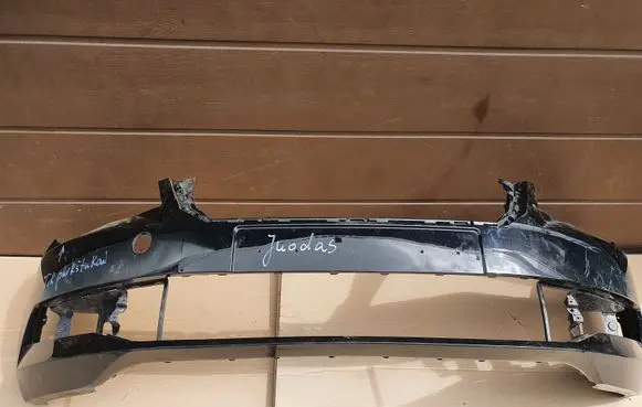 Skoda Superb B8 (3V) Front bumper 3V0807221
