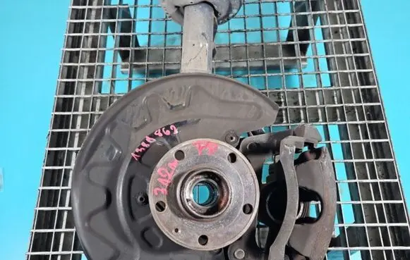 Volkswagen PASSAT B8 Front wheel hub spindle knuckle IMPRK1389862