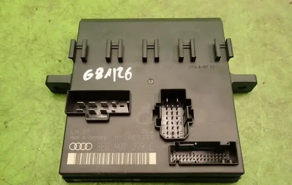 Audi A4 S4 B7 8E 8H Xenon control unit/module 8E0907279L