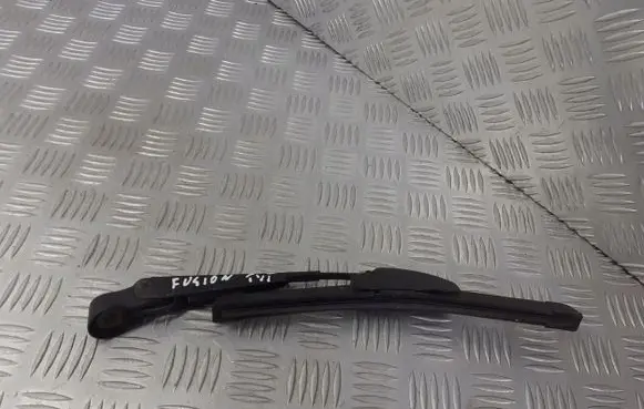 Ford Fusion Rear wiper blade arm 2S61-17406