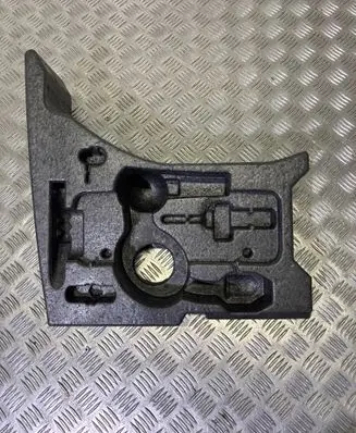 Volkswagen Golf VI Tool box 1K6858858E
