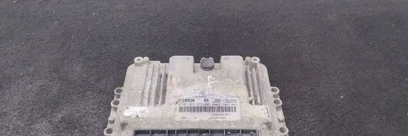 Opel Movano A Engine control unit/module 8200391957 0281011277