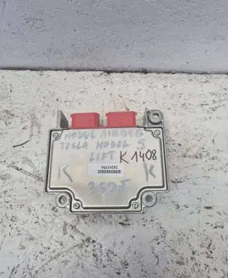 Tesla Model S Airbag control unit/module 1031643-00-b
