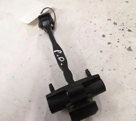 Opel Astra K Front door check strap stopper