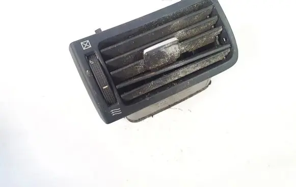 Toyota Avensis T250 Dash center air vent grill 8518c