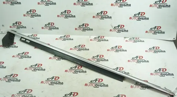 Audi A8 S8 D4 4H Windshield trim 4H0853284B