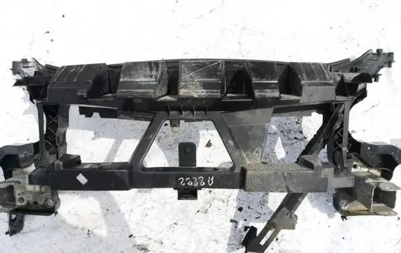 Renault Scenic II - Grand scenic II Radiator support slam panel 8200137495