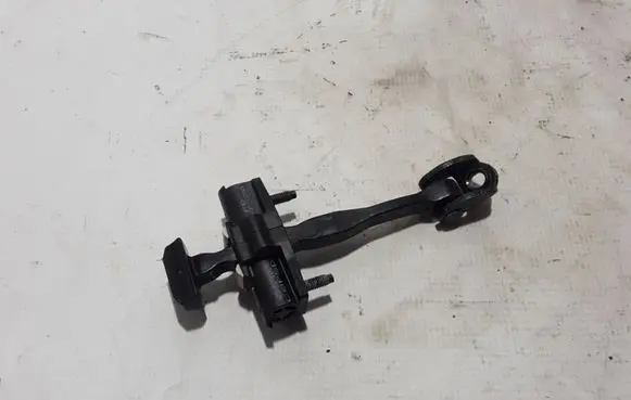 Volvo XC40 Front door check strap stopper 31467262