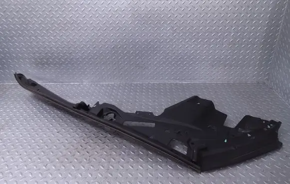 BMW X5 G05 Fender end trim 51717418198 7418198 51767418198