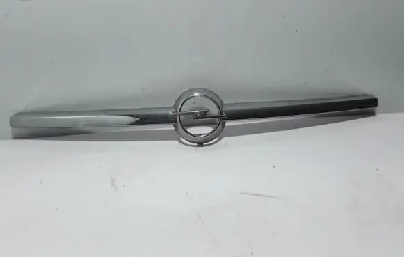 Opel Movano A Manufacturer badge logo/emblem 8200233764