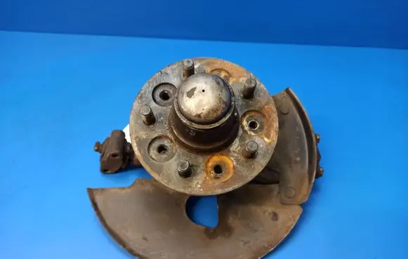Jaguar XJS Front wheel hub