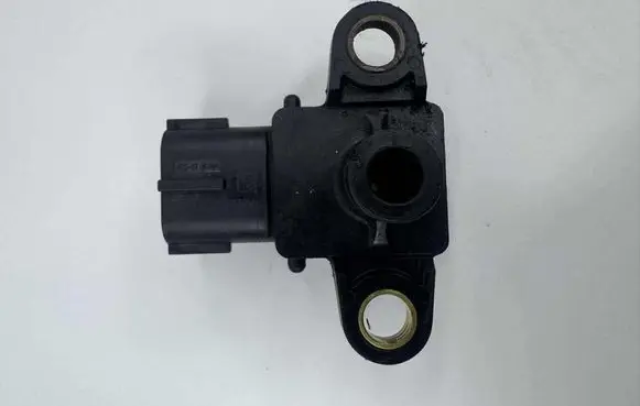 Opel Zafira B Air pressure sensor 24426679 1402