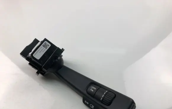 Volvo V40 Indicator stalk 31456045