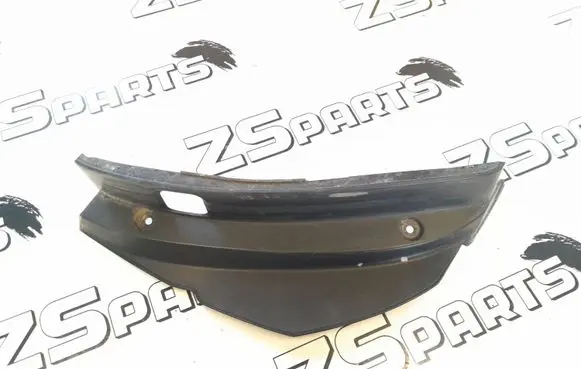 Subaru Outback Rear/tail light trim molding 42220952