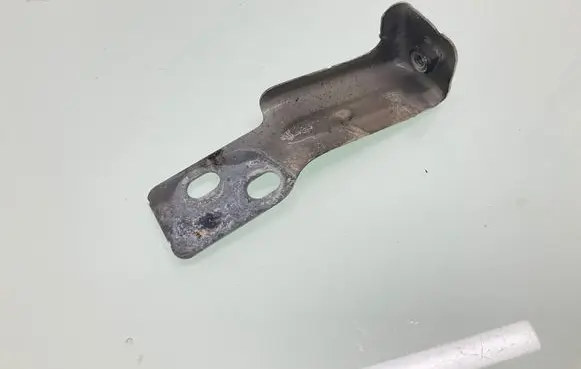 Audi Q5 SQ5 Fender mounting bracket 80A821409A