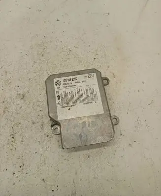 Skoda Fabia Mk2 (5J) Airbag control unit/module 1C0909605K 46081105 5WK43125