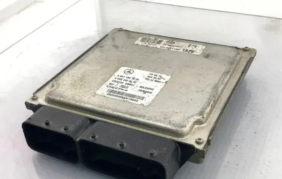 Mercedes-Benz Vito Viano W639 Engine control unit/module A6511501879 28254848 A0054469640