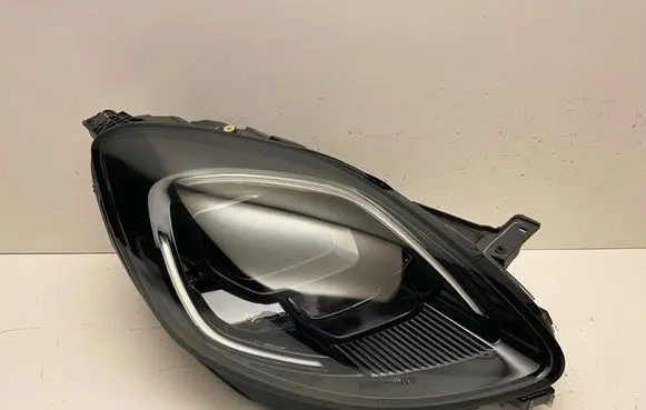 Ford Puma Headlight/headlamp L1FB13E014GK L90202381