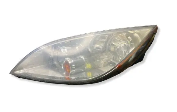 Mazda 6 Headlight/headlamp 0301208201 909083 10380310800