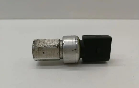 Seat Ibiza IV (6J,6P) Air conditioning (A/C) pressure sensor 5K0959126