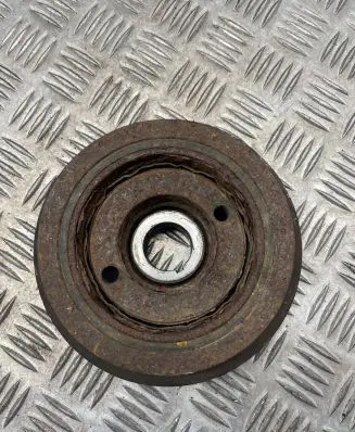 Toyota Avensis Verso Crankshaft pulley 31117h